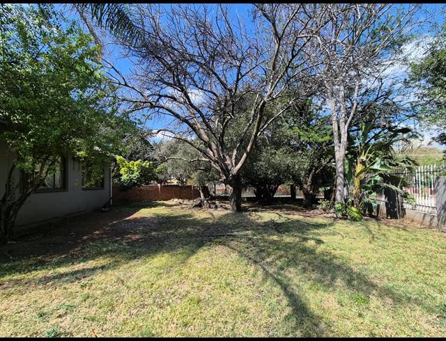 3 BEDROOM FREESTANDING FOR SALE IN ELANDSRAND